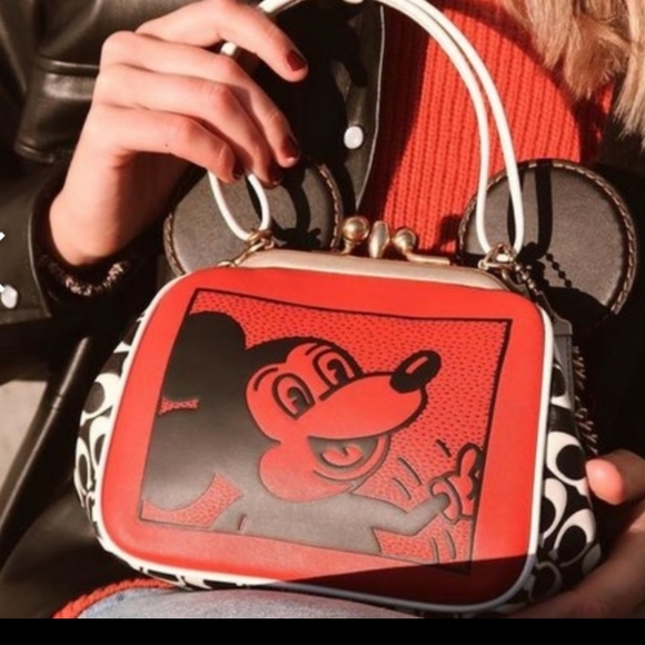 Coach Disney Mickey Keith Hearing kisslock - Picture 7 of 12